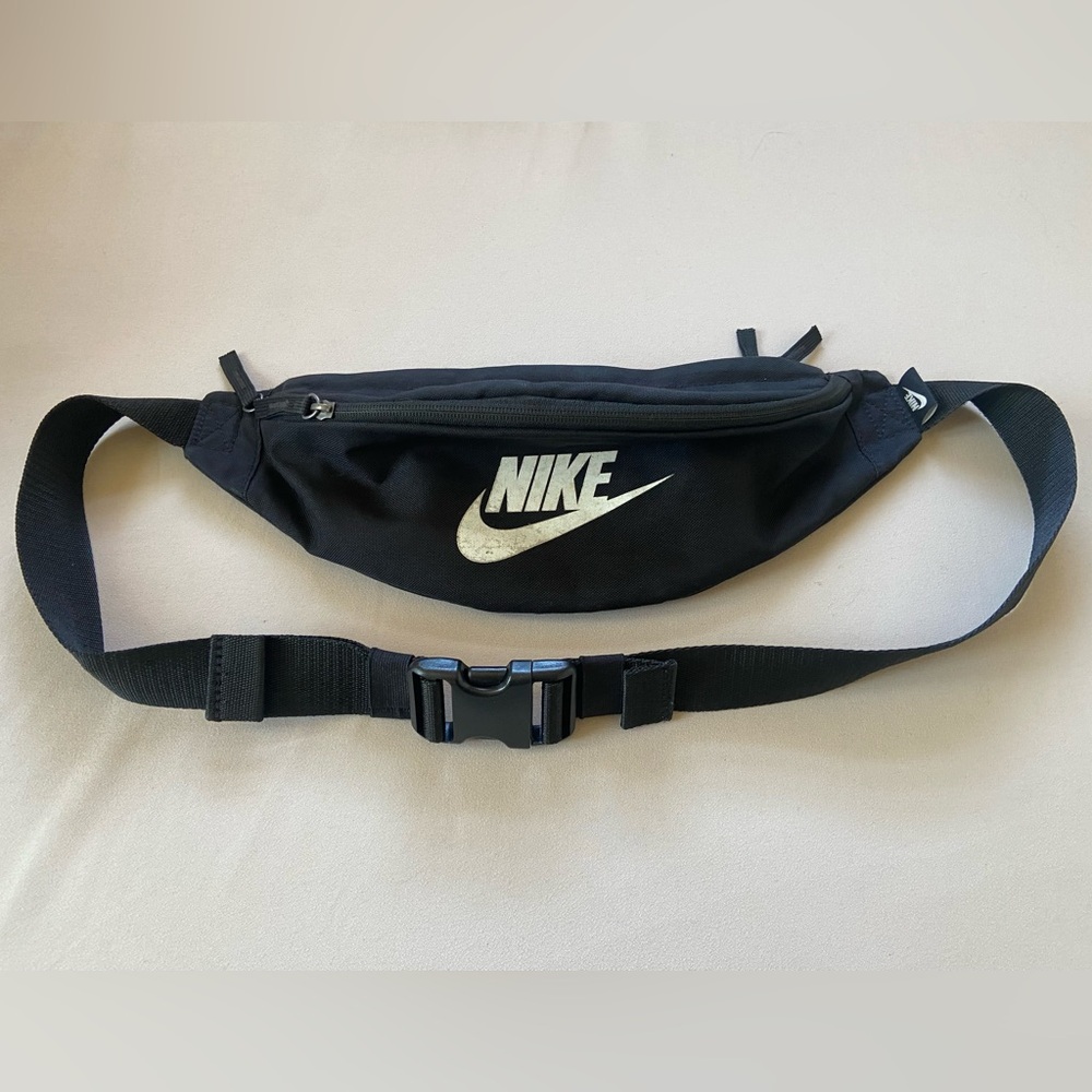 Preloved Nike Fanny Pack